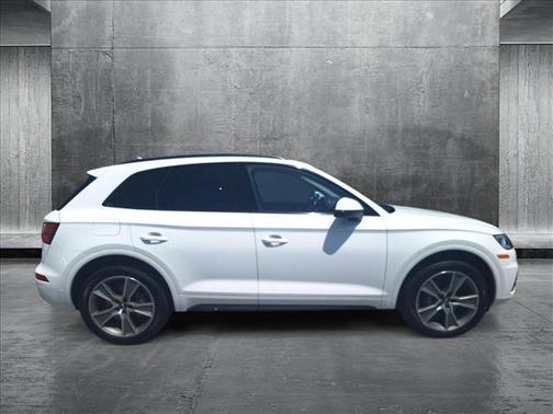 2019 Audi Q5 2.0T Premium Plus