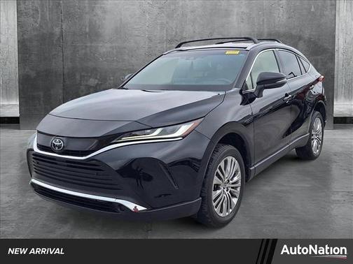 2022 Toyota Venza XLE