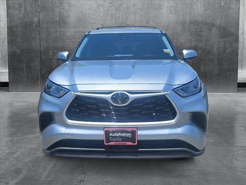 2020 Toyota Highlander L