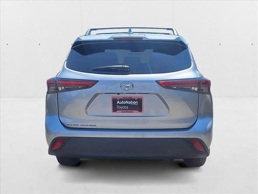 2020 Toyota Highlander L