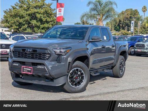 2025 Toyota Tacoma TRD Off Road