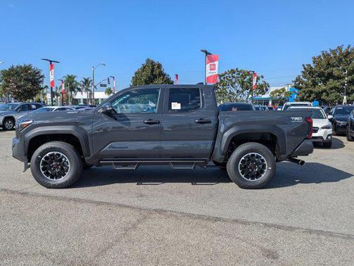 2025 Toyota Tacoma TRD Off Road