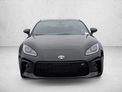 Raven 2026 Toyota GR86 Base