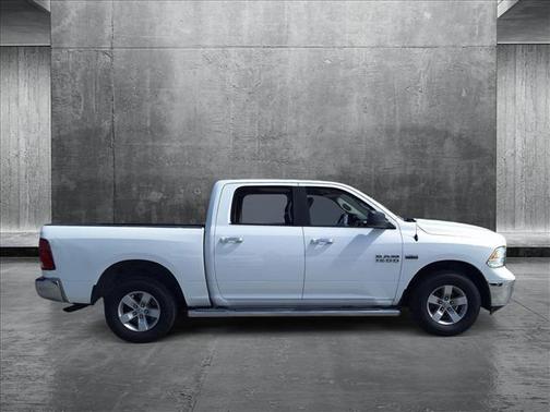 2018 RAM 1500 SLT