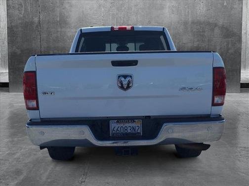 2018 RAM 1500 SLT
