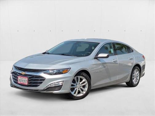 2022 Chevrolet Malibu FWD LT