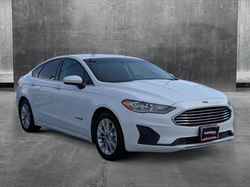 2019 Ford Fusion Hybrid SE