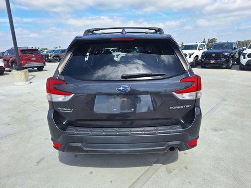 Dark Gray Metallic 2019 Subaru Forester Premium