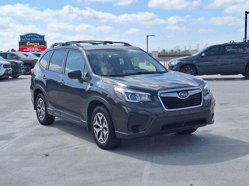 Dark Gray Metallic 2019 Subaru Forester Premium