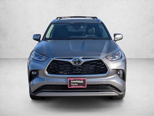 Heavy Metal 2026 Toyota Highlander Hybrid Platinum
