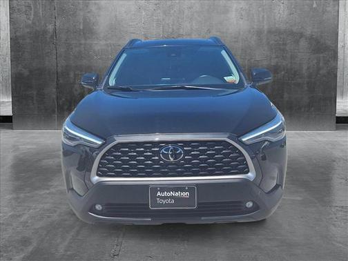 2022 Toyota Corolla Cross XLE