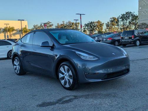 2021 Tesla Model Y Long Range Dual Motor All-Wheel Drive