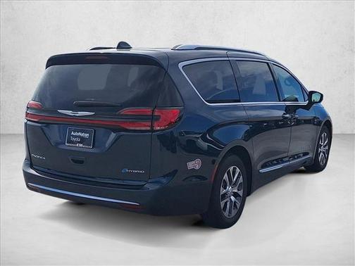 2023 Chrysler Pacifica L