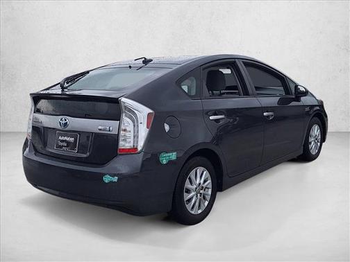 2015 Toyota Prius Plug-in Base