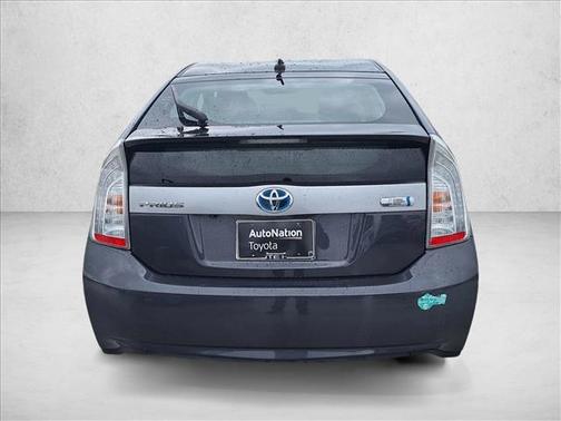 2015 Toyota Prius Plug-in Base