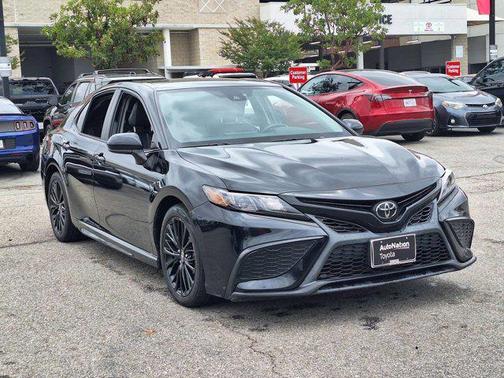 2021 Toyota Camry SE