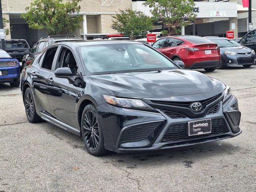 2021 Toyota Camry SE