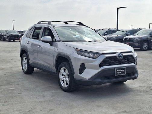 2021 Toyota RAV4 Hybrid LE