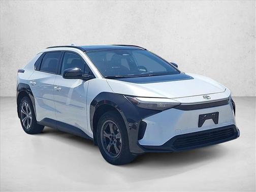 Wind Chill Pearl 2023 Toyota bZ4X XLE