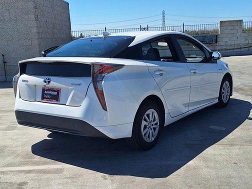 2016 Toyota Prius Two