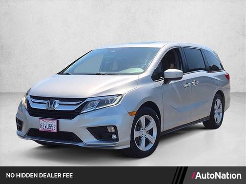Lunar Silver Metallic 2018 Honda Odyssey EX-L