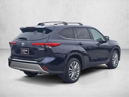 Blueprint 2023 Toyota Highlander Hybrid Platinum