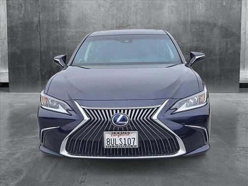 2021 Lexus ES 300h Base