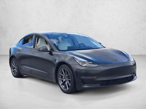 2022 Tesla Model 3 Standard Range