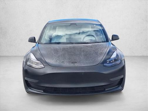 2022 Tesla Model 3 Standard Range