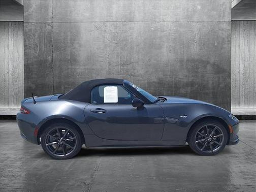 2016 Mazda MX-5 Miata Club