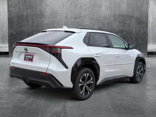2025 Toyota bZ4X XLE