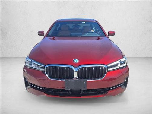 Aventurin Red Metallic 2023 BMW 530 i