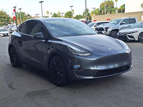 2021 Tesla Model Y Long Range Dual Motor All-Wheel Drive