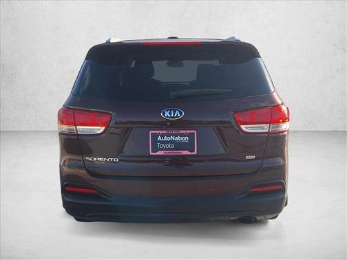 2016 Kia Sorento LX