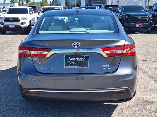 2014 Toyota Avalon Hybrid XLE Touring