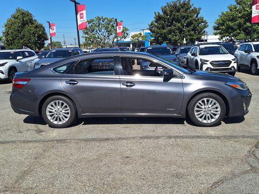 2014 Toyota Avalon Hybrid XLE Touring