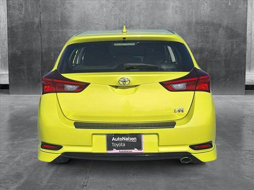 2017 Toyota Corolla iM Base