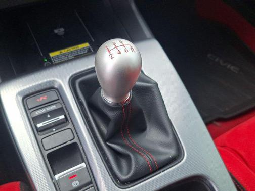 Sonic Gray Pearl 2023 Honda Civic Type R Touring