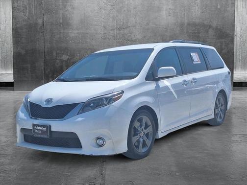 2016 Toyota Sienna SE