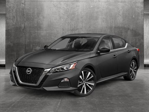 2021 Nissan Altima SR FWD