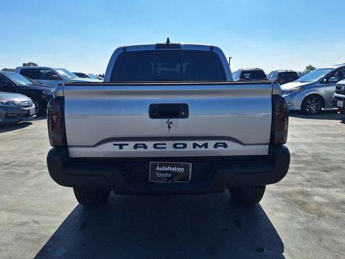 2020 Toyota Tacoma SR5