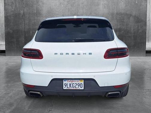2017 Porsche Macan AWD