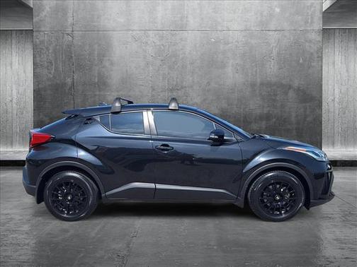 2021 Toyota C-HR LE