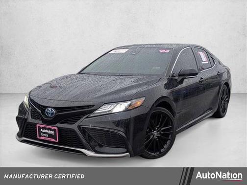 2024 Toyota Camry Hybrid SE