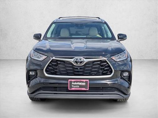 2025 Toyota Highlander Limited