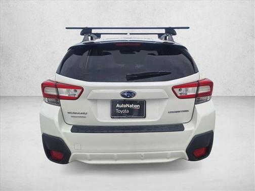 Crystal White Pearl 2019 Subaru Crosstrek 2.0i Premium