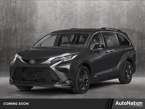 2025 Toyota Sienna XSE 7 Passenger