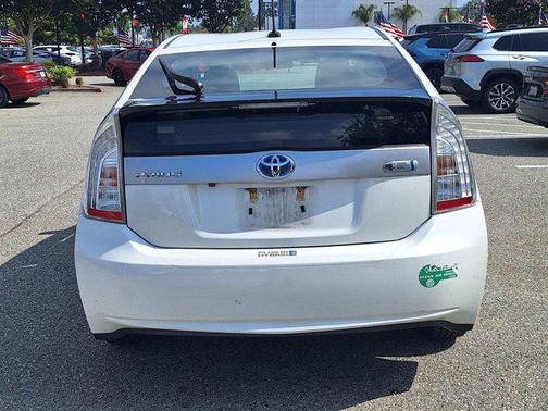 2015 Toyota Prius Plug-in Base