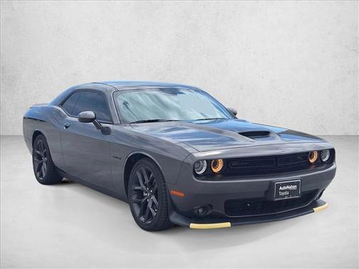 Granite Pearlcoat 2022 Dodge Challenger R/T