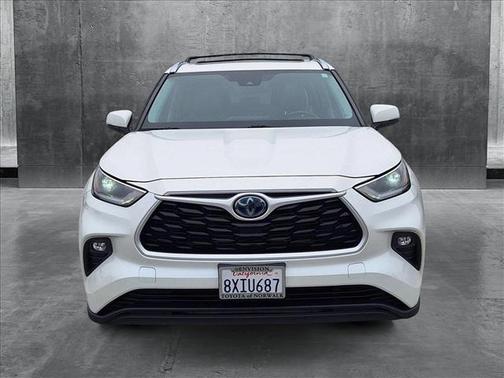 2021 Toyota Highlander Hybrid XLE